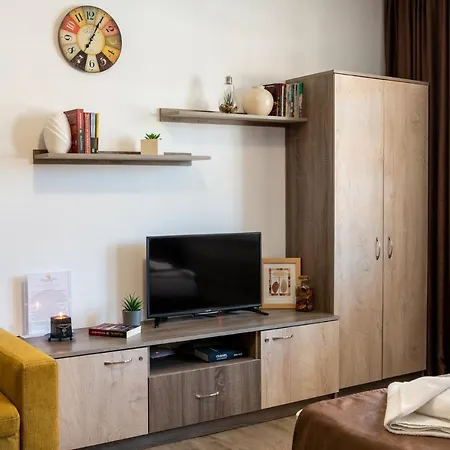Luxor Apartment *